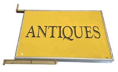 Lot 575 - ANTIQUES - VINTAGE 20TH CENTURY LIGHT-UP SHOP DISPLAY ADVERTISING LIGHTBOX SIGN