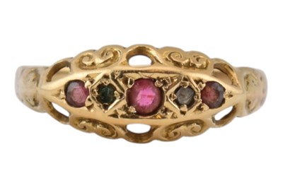 Lot 167 - EDWARDIAN HALLMARKED 18CT GOLD & GEM SET GYPSY RING