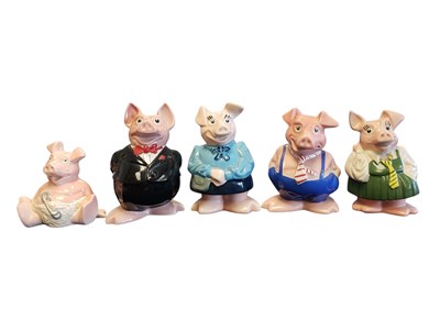 Lot 132 - WADE - NATWEST - 1980S CERAMIC PIGGY BANK SET
