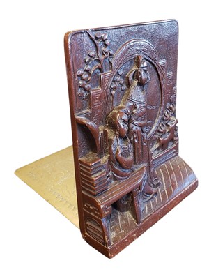 Lot 345 - 19TH CENTURY CHINESE CARVED WOODEN BOOKEND WITH BRASS STAND