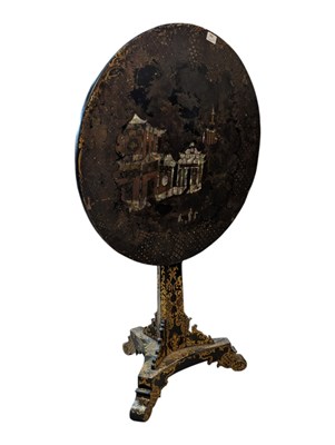 Lot 950 - REGENCY LACQUEREED CHINESE TILT TOP OCCASIONAL TABLE