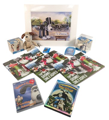 Lot 713 - WALLACE & GROMIT - COLLECTION OF GROMIT UNLEASHED MERCHANDISE