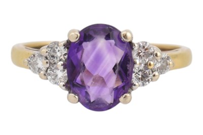 Lot 205 - GOLD AMETHYST & DIAMOND RING