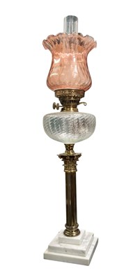 Lot 437 - VICTORIAN 19TH CENTURY NEOCLASSICAL STYLE BRASS & MARBLE OIL LAMP