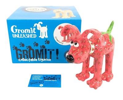Lot 675 - WALLACE & GROMIT - GROMIT UNLEASHED FIGURINE - GROMBERRY