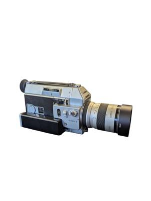 Lot 356 - CANON, JAPAN - VINTAGE AUTO ZOOM 814 SUPER 8 CINE CAMERA