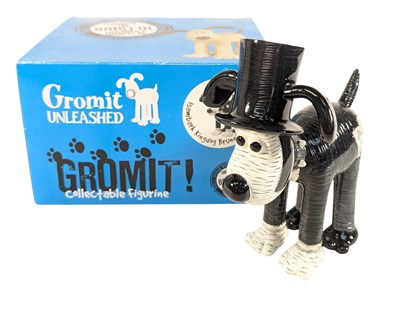 Lot 690 - WALLACE & GROMIT - GROMIT UNLEASHED FIGURINE - ISAMBARK KINGDOG BRUNEL