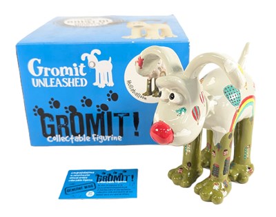 Lot 698 - WALLACE & GROMIT - GROMIT UNLEASHED FIGURINE - HULLABALLOON