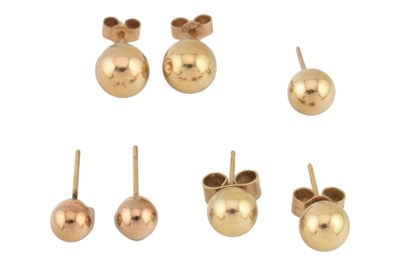 Lot 219 - ASSORTMENT OF 9CT GOLD BALL STUD EARRINGS