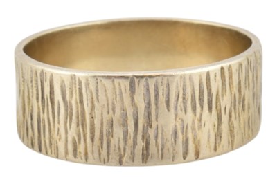 Lot 36 - 1970S HALLMARKED TEXTURED WIDE BAND RING