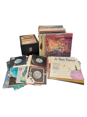 Lot 14 - COLLECTION OF 20TH CENTURY MULTI GENRE LP & SINGLES VINYL RECORDS