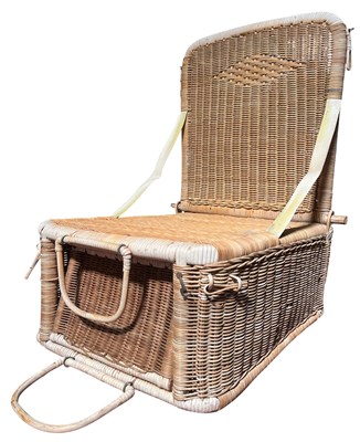 Lot 544 - MID 20TH CENTURY, CIRCA 1950S COMBINATION WICKER PICNIC BASKET AND SEAT