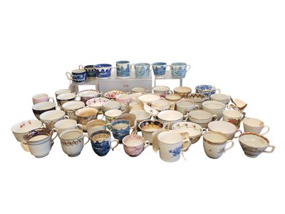 Lot 151 - LARGE COLLECTION OF 18TH CENTURY & LATER CHINA TEA & COFFEE CUPS