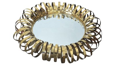 Lot 566 - CONTEMPORARY DESIGNER GILT STYLE BENT METAL WALL MIRROR