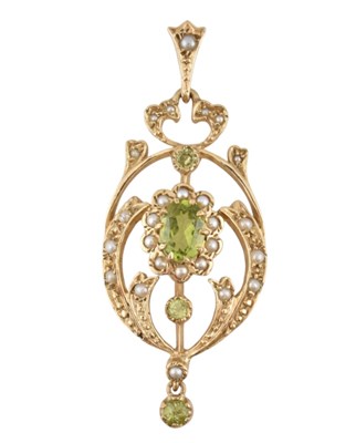 Lot 32 - 1980S 9CT GOLD ART NOUVEAU STYLE PERIDOT & PEARL PENDANT