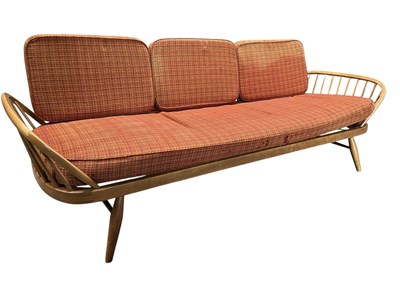 Lot 335A - ERCOL - MODEL 355 STUDIO COUCH - 1970S BEECH AND ELM DAYBED