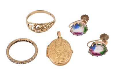 Lot 204 - 9CT GOLD LOCKET, RING , ETERNITY RING & EARRINGS
