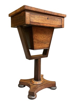 Lot 466 - 19TH CENTURY VICTORIAN ROSEWOOD LADIES' SEWING / WORK TABLE