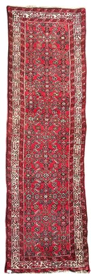 Lot 426 - EARLY 20TH CENTURY PERSIAN ISLAMIC KASHAN RUG RUNNER