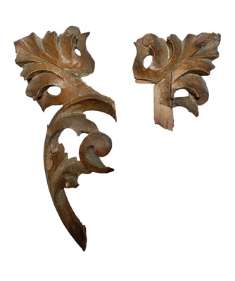 Lot 315 - ITALIAN FLORENTINE 19TH CENTURY CARVED OAK & LEAD WALL MIRROR