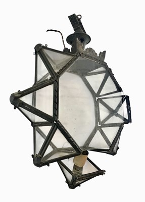Lot 584 - VICTORIAN INSPIRED HANGING STAR PENDANT LIGHT