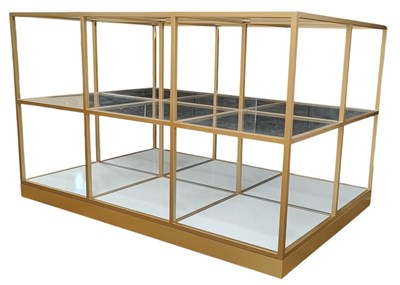 Lot 316 - HIGH END DESIGN CONTEMPORARY GILT METAL & GLASS HABERDASHERY SHOP DISPLAY CABINET