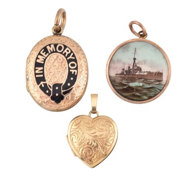 Lot 206 - 19TH CENTURY ENAMEL MOURNING LOCKET T/W 2 PENDANTS