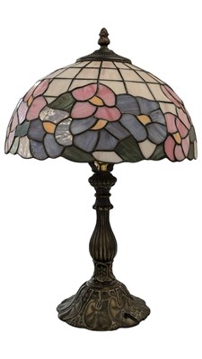 Lot 405 - TIFFANY MANNER LAMP - MODERN ART NOUVEAU STYLE TABLE LAMP