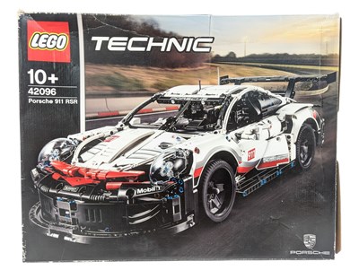 Lot 637 - LEGO - BOXED TECHNIC SET. NO. 42096 PORSCHE 911 RSR
