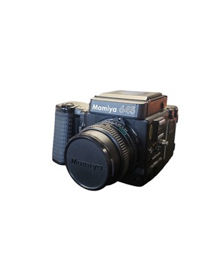 Lot 410 - MAMIYA, JAPAN - VINTAGE 645 MEDIUM FORMAT SLR CAMERA