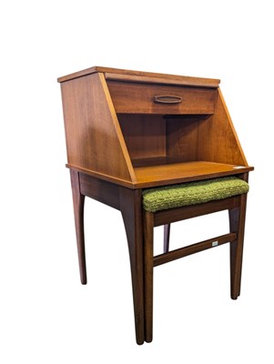 Lot 620 - CHIPPY HEATH FURNITURE LTD - VINTAGE MID CENTURY TEAK TELEPHONE TABLE