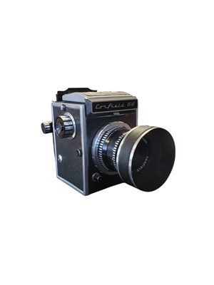 Lot 427 - CORFIELD, BRITAIN - VINTAGE CORFIELD 66 MEDIUM FORMAT SLR