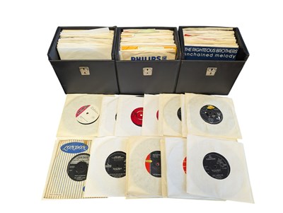 Lot 25 - COLLECTION OF 1950S / 1960S ROCK 7" SINGLES VINYL RECORDS