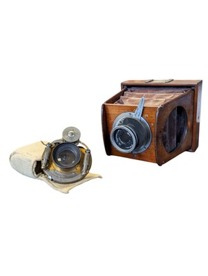 Lot 432 - J F SHEW, BRITAIN - 19TH CENTURY ECLIPSE APPARATUS FOLDING STRUT CAMERA & LENS