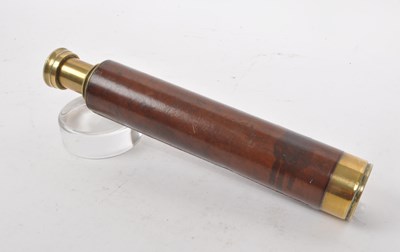 Lot 201 - VINTAGE 20TH CENTURY BRASS 3-DRAW TELESCOPE