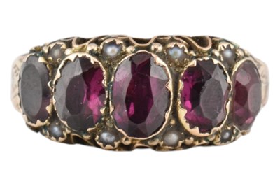 Lot 134 - 19TH CENTURY HALLMARKED 9CT GOLD FIVE STONE GEM SET RING