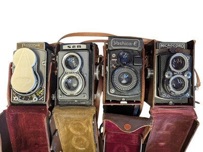 Lot 441 - FOUR 20TH CENTURY VINTAGE TWIN LENS REFLEX TLR CAMERAS