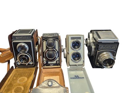 Lot 450 - FOUR 20TH CENTURY VINTAGE TLR & SLR CAMERAS