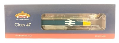 Lot 234 - MODEL RAILWAY - BACHMANN OO GAUGE CLASS 47 LOCOMOTIVE
