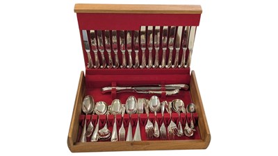 Lot 291 - GEORGE BUTLER EIGHT PLACE SETTING CANTEEN OF CUTLERY