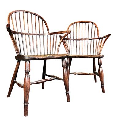 Lot 291 - PAIR OF YEW & ELM WOOD 19TH CENTURY WINDSOR CHAIRS