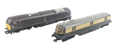 Lot 298 - MODEL RAILWAY - X2 HORNBY OO GAUGE LOCOMOTIVE