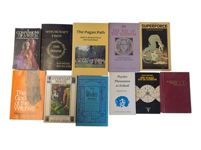 Lot 262 - COLLECTION OF LATE 20TH CENTURY VINTAGE WITCHCRAFT, MAGIC, PAGAN, ETC BOOKS