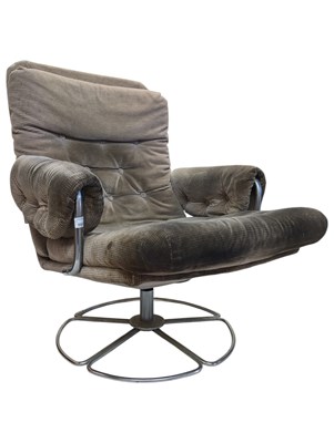 Lot 595 - TERENCE CONRAN FOR HABITAT - MID CENTURY CHROME SWIVEL CHAIR