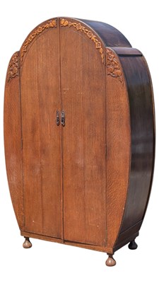 Lot 875 - EARLY 20TH CENTURY OAK ART DECO WARDROBE
