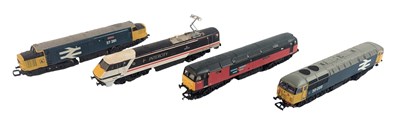 Lot 397 - MODEL RAILWAY - X4 HORNBY OO GAUGE LOCOMOTIVES