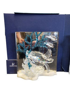 Lot 94 - SWAROVSKI - 21ST CENTURY WONDERS OF THE SEA SET OF THREE CRYSTAL GLASS FIGURES