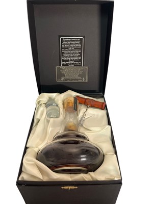 Lot 172 - TOMATIN CENTENARY 30 YEAR OLD WHISKY BOTTLE IN HAND ETCHED DECANTER AND BOX