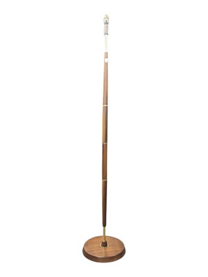 Lot 599 - BRITISH MODERN DESIGN - VINTAGE MID 20TH CENTURY TEAK & BRASS FLOOR STANDING LAMP