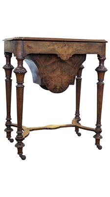 Lot 866 - 19TH CENTURY VICTORIAN LADIES' WALNUT WORK TABLE